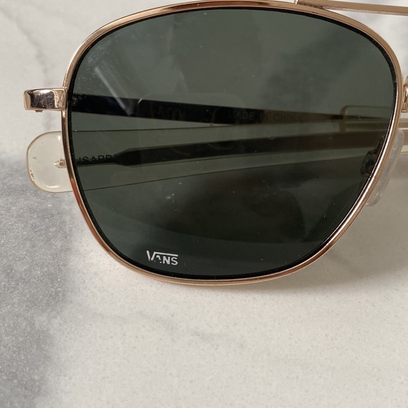 Vans aviator sunglasses - Picture 2 of 5